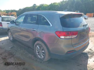 2017 Kia Sorento LX with VIN 5XYPG4A32HG294131, listed as a IAAI auction lot 42079685 with 106,166 mi miles. Bid and sale history available at carsss.com. Image 3.