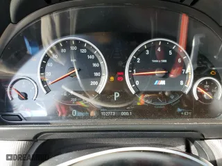 2015 BMW M5 with VIN WBSFV9C52FD594494, listed as a Copart auction lot 78246673 with 102,773 mi miles and Salvage Title. Bid and sale history available at carsss.com. Image 9.