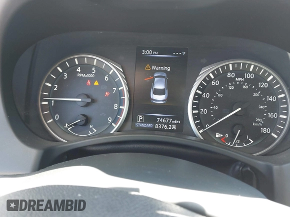 2018 Infiniti Q50 3.0t Luxe with VIN JN1EV7AR1JM443400, listed as a IAAI auction lot 42174726 with 74,677 mi miles. Bid and sale history available at carsss.com. Image 7.