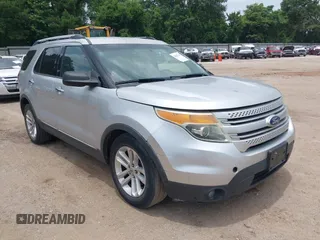 2011 Ford Explorer XLT z VIN 1FMHK7D82BGA10881, wystawiony jako IAAI lot #42537124 z przebiegiem 187 121 mil mil oraz . Historia ofert i sprzedaży dostępna na DreamBid. Obrazek 1.