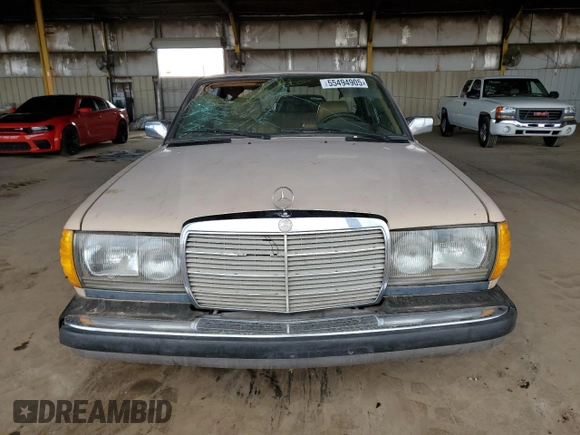 1983 Mercedes-Benz 300 with VIN WDBAB53A5DB002223, listed as a Copart auction lot 55494905 with 295,666 mi miles and Clean Title. Bid and sale history available at DreamBid. Image 5.