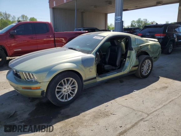 2006 Ford Mustang Standard z VIN 1ZVHT80N665164317, wystawiony jako Copart lot #56353295 z przebiegiem 225 158 mil mil oraz Szkoda całkowita • Salvage title. Historia ofert i sprzedaży dostępna na DreamBid. Obrazek 1.