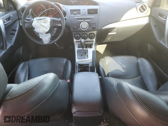 2011 Mazda 3 S Grand Touring z VIN JM1BL1M58B1390080, wystawiony jako Copart lot #42504345 z przebiegiem 149 752 mil mil oraz Szkoda całkowita • Salvage title. Historia ofert i sprzedaży dostępna na DreamBid. Obrazek 8.