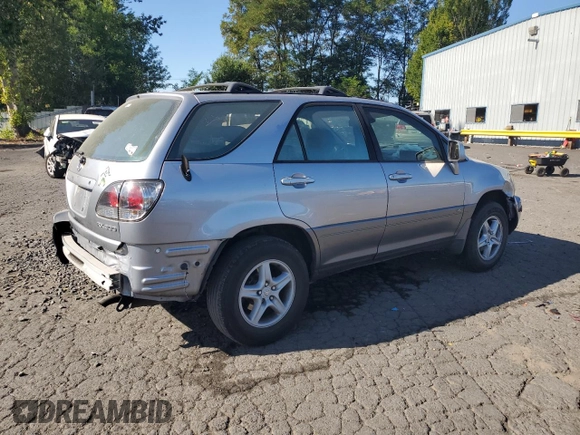 2002 Lexus RX 300 with VIN JTJHF10U220263729, listed as a Copart auction lot 65987344 with 189,057 mi miles and Salvage Title. Bid and sale history available at carsss.com. Image 3.