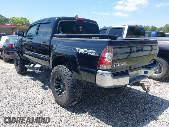 2015 Toyota Tacoma with VIN 5TFLU4EN9FX143428, listed as a IAAI auction lot 42173370 with 200,447 mi miles and . Bid and sale history available at DreamBid. Image 3.