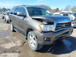 2010 Toyota Sequoia SR5 with VIN 5TDBY5G10AS027095, listed as a IAAI auction lot 41685335 with 1 mi miles. Bid and sale history available at carsss.com. Image 1.