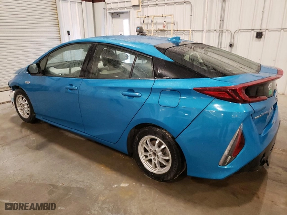 2018 Toyota Prius Prime Plus with VIN JTDKARFP0J3071083, listed as a Copart auction lot 48100945 with 179,194 mi miles and Salvage Title. Bid and sale history available at carsss.com. Image 2.