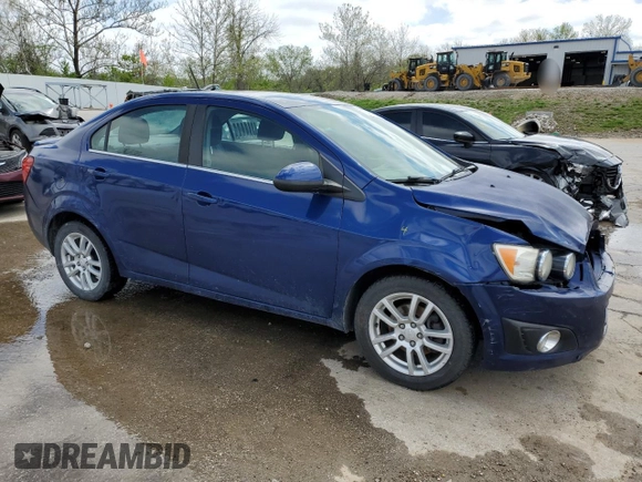 2014 Chevrolet Sonic LT z VIN 1G1JC5SH6E4156225, wystawiony jako Copart lot #54017215 z przebiegiem 161 854 mil mil oraz Szkoda całkowita • Salvage title. Historia ofert i sprzedaży dostępna na DreamBid. Obrazek 4.