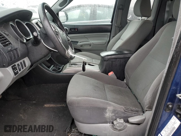 2014 Toyota Tacoma z VIN 5TFTX4CN0EX044490, wystawiony jako Copart lot #59462825 z przebiegiem 155 314 mil mil oraz Szkoda całkowita • Salvage title. Historia ofert i sprzedaży dostępna na DreamBid. Obrazek 7.