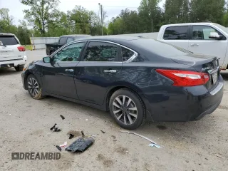 2017 Nissan Altima SL with VIN 1N4AL3AP9HC217524, listed as a Copart auction lot 50700475 with 52,739 mi miles and Salvage title. Bid and sale history available at DreamBid. Image 2.