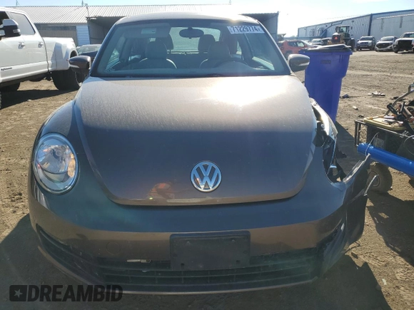 2015 Volkswagen Beetle with VIN 3VWH17AT3FM604193, listed as a Copart auction lot 72023304 with 49,958 mi miles and Salvage Title. Bid and sale history available at DreamBid. Image 5.