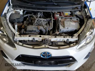 2016 Toyota Prius One z VIN JTDKDTB37G1122641, wystawiony jako Copart lot #56200235 z przebiegiem 116 504 mil mil oraz Czysty tytuł • Clean title. Historia ofert i sprzedaży dostępna na DreamBid. Obrazek 12.