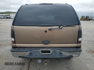 2004 Chevrolet Tahoe LS with VIN 1GNEC13V94R132662, listed as a Copart auction lot 72216484 with 297,303 mi miles and Salvage Title. Bid and sale history available at carsss.com. Image 6.