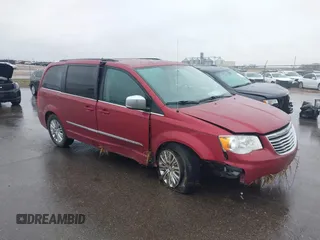2015 Chrysler Town & Country Touring L z VIN 2C4RC1CGXFR674944, wystawiony jako IAAI lot #42107577 z przebiegiem 145 230 mil mil oraz . Historia ofert i sprzedaży dostępna na DreamBid. Obrazek 1.