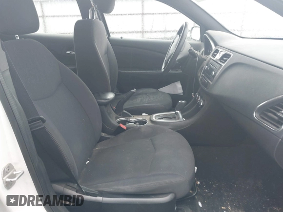 2013 Chrysler 200 LX with VIN 1C3CCBAB2DN668251, listed as a IAAI auction lot 41950141 with 165,177 mi miles. Bid and sale history available at carsss.com. Image 5.