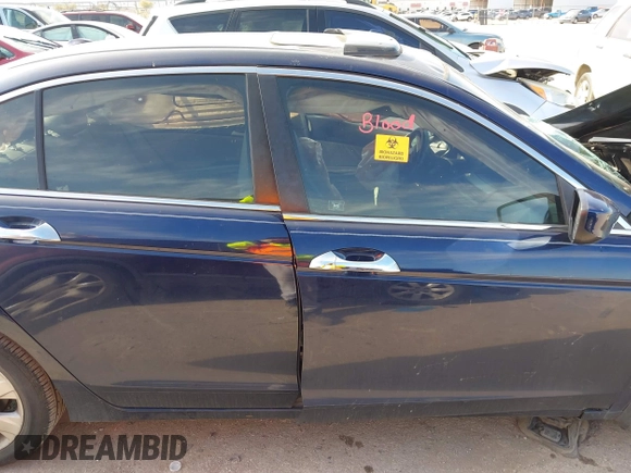 2008 Honda Accord EX-L z VIN 1HGCP36808A071889, wystawiony jako IAAI lot #41046242 z przebiegiem Nie podano mil oraz . Historia ofert i sprzedaży dostępna na DreamBid. Obrazek 12.