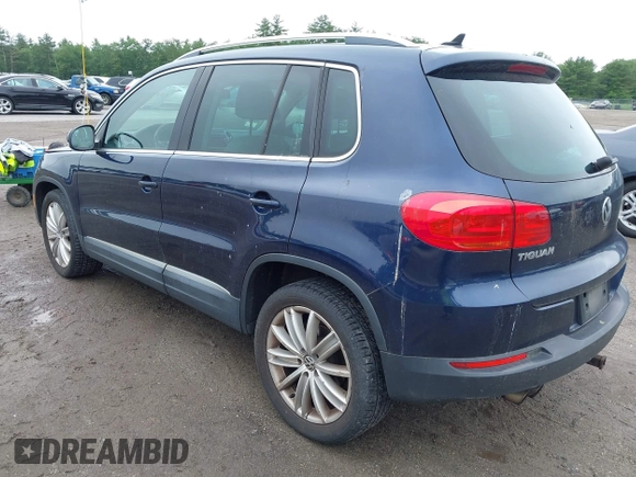 2012 Volkswagen Tiguan SE with VIN WVGBV7AX7CW552641, listed as a IAAI auction lot 42547566 with 184,617 mi miles and . Bid and sale history available at DreamBid. Image 3.
