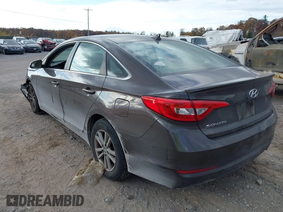 2015 Hyundai Sonata SE with VIN 5NPE24AF0FH040682, listed as a IAAI auction lot 40789480 with 144,741 mi miles and . Bid and sale history available at DreamBid. Image 3.