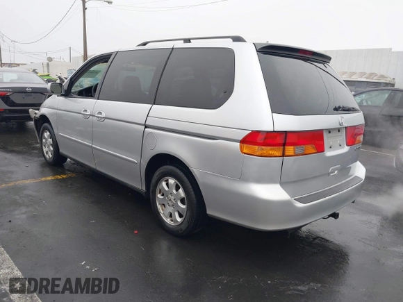 2003 Honda Odyssey EX with VIN 5FNRL18603B149365, listed as a IAAI auction lot 41108540 with 226,087 mi miles. Bid and sale history available at carsss.com. Image 3.