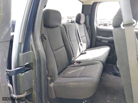 2011 Chevrolet Silverado 1500 LT with VIN 1GCRCSE06BZ210670, listed as a IAAI auction lot 41731033 with 259,099 mi miles. Bid and sale history available at carsss.com. Image 8.