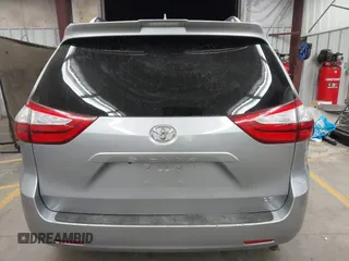 2018 Toyota Sienna LE Auto Access Seat with VIN 5TDKZ3DC3JS913564, listed as a IAAI auction lot 41657326 with 107,166 mi miles and . Bid and sale history available at DreamBid. Image 16.