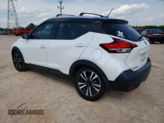 2018 Nissan Kicks SV with VIN 3N1CP5CU3JL511892, listed as a Copart auction lot 57260555 with 71,305 mi miles and Salvage title. Bid and sale history available at DreamBid. Image 2.