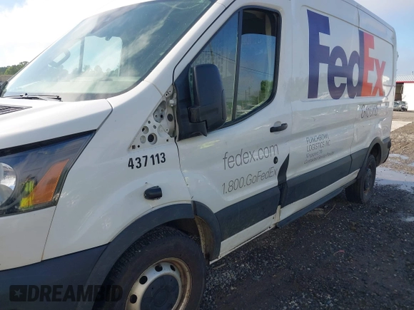2020 Ford Transit Cargo z VIN 1FTBR1C87LKA51039, wystawiony jako IAAI lot #42212523 z przebiegiem 183 020 mil mil oraz . Historia ofert i sprzedaży dostępna na DreamBid. Obrazek 6.