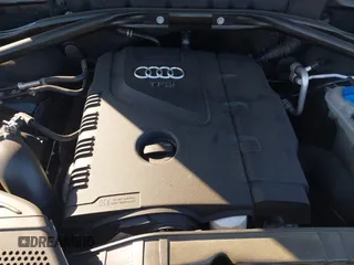 2014 Audi Q5 Premium Plus with VIN WA1LFAFPXEA073202, listed as a IAAI auction lot 41823284 with 98,779 mi miles. Bid and sale history available at carsss.com. Image 10.