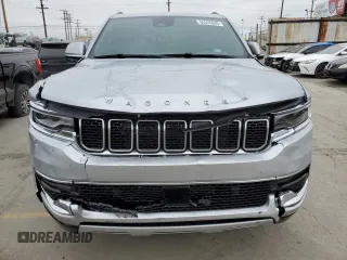 2022 Jeep Wagoneer Series II with VIN 1C4SJUBT5NS115113, listed as a Copart auction lot 55326645 with 31,258 mi miles and Salvage Title. Bid and sale history available at carsss.com. Image 5.