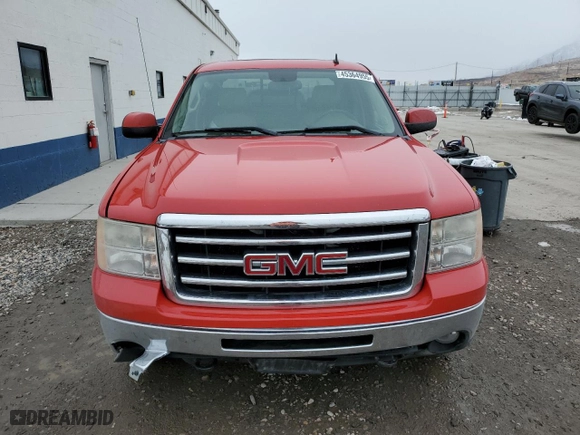 2013 GMC Sierra 1500 SLT with VIN 3GTP2WE71DG179054, listed as a Copart auction lot 45364955 with 89,987 mi miles and Salvage Title. Bid and sale history available at carsss.com. Image 5.