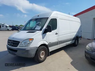 2011 Mercedes-Benz Sprinter Cargo with VIN WD3PE8CB7B5607802, listed as a IAAI auction lot 42006696 with 384,005 mi miles. Bid and sale history available at carsss.com. Image 18.
