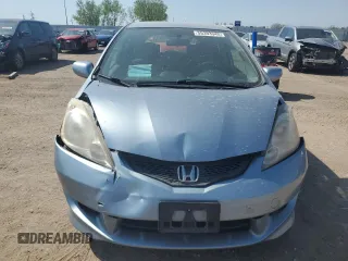 2011 Honda Fit Sport z VIN JHMGE8H53BC021245, wystawiony jako Copart lot #55393345 z przebiegiem 133 910 mil mil oraz Szkody całkowita. Historia ofert i sprzedaży dostępna na DreamBid. Obrazek 5.