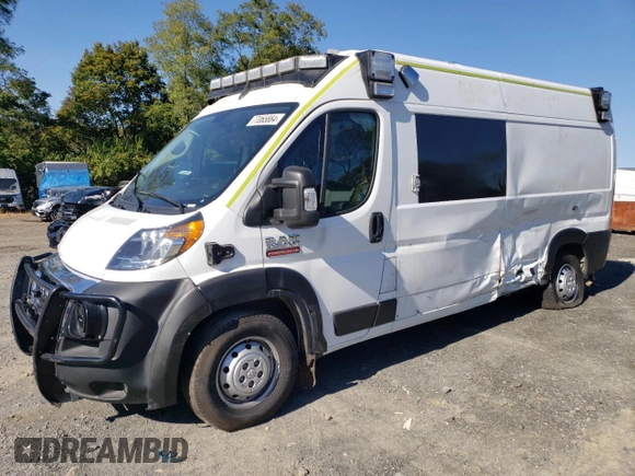 2022 Ram ProMaster Cargo with VIN 3C6MRVHG0NE140027, listed as a Copart auction lot 77065884 with 18,876 mi miles and Salvage Title. Bid and sale history available at DreamBid. Image 1.