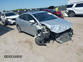 2018 Hyundai Elantra SEL z VIN KMHD84LF2JU665926, wystawiony jako IAAI lot #42006723 z przebiegiem 68 520 mil mil oraz . Historia ofert i sprzedaży dostępna na DreamBid. Obrazek 1.