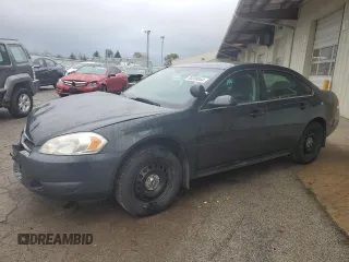 2013 Chevrolet Impala Police with VIN 2G1WD5E31D1261736, listed as a Copart auction lot 80208044 with 55,555 mi miles and Clean Title. Bid and sale history available at carsss.com. Image 1.
