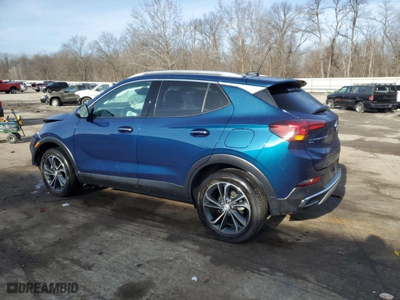 2020 Buick Encore GX Essence with VIN KL4MMGSL9LB118640, listed as a Copart auction lot 86743894 with 21,046 mi miles and Salvage Title. Bid and sale history available at carsss.com. Image 2.