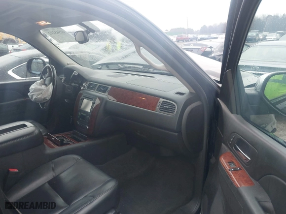 2012 Chevrolet Suburban LTZ with VIN 1GNSKKE74CR221161, listed as a IAAI auction lot 41543212 with 307,235 mi miles. Bid and sale history available at carsss.com. Image 5.