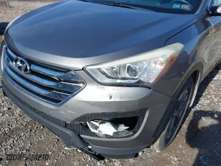 2013 Hyundai Santa Fe Sport with VIN 5XYZUDLB8DG005088, listed as a IAAI auction lot 41698330 with 127,318 mi miles. Bid and sale history available at carsss.com. Image 6.