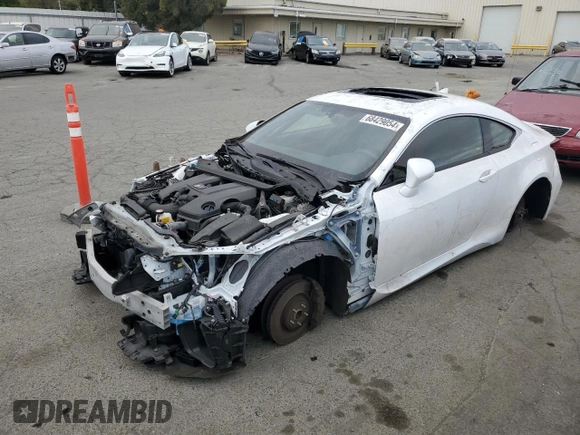 2015 Lexus RC F F z VIN JTHHP5BC2F5001437, wystawiony jako Copart lot #68429054 z przebiegiem Nie podano mil oraz Szkody całkowita. Historia ofert i sprzedaży dostępna na DreamBid. Obrazek 1.
