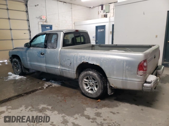 2001 Dodge Dakota with VIN 1B7GL22X71S228661, listed as a Copart auction lot 41849895 with 182,698 mi miles and Salvage Title. Bid and sale history available at DreamBid. Image 2.