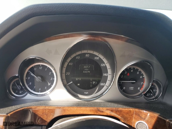2013 Mercedes-Benz E-Class E 350 Luxury with VIN WDDHF8JB3DA731205, listed as a Copart auction lot 50620285 with 53,279 mi miles and Salvage Title. Bid and sale history available at carsss.com. Image 9.