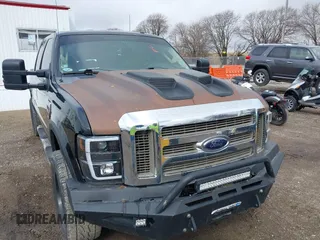 2010 Ford Super Duty F-250 SRW XL with VIN 1FTSW2BR2AEB07232, listed as a IAAI auction lot 41948951 with 124,116 mi miles. Bid and sale history available at carsss.com. Image 6.