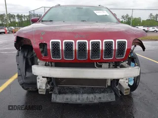 2019 Jeep Cherokee Latitude Plus with VIN 1C4PJMLB2KD104856, listed as a IAAI auction lot 42097709 with 89,552 mi miles and . Bid and sale history available at DreamBid. Image 6.