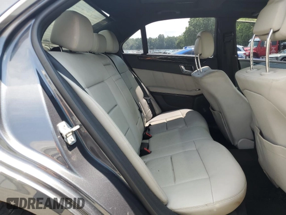 2010 Mercedes-Benz E 350 Luxury with VIN WDDHF8HB8AA108163, listed as a Copart auction lot 63018035 with 210,803 mi miles and Salvage title. Bid and sale history available at DreamBid. Image 10.