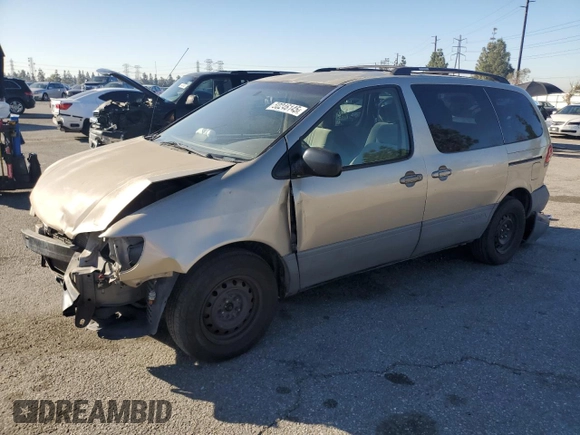 2002 Toyota Sienna CE with VIN 4T3ZF19C72U491366, listed as a Copart auction lot 50246145 with 130,795 mi miles and Salvage Title. Bid and sale history available at carsss.com. Image 1.