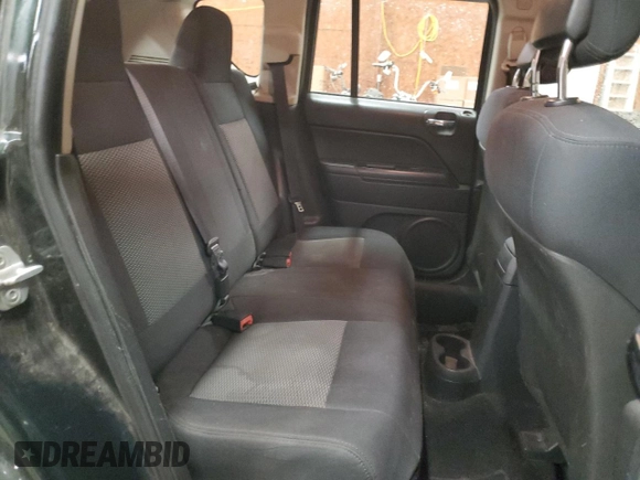 2010 Jeep Compass Sport with VIN 1J4NF4FB5AD589426, listed as a Copart auction lot 47644715 with 172,311 mi miles and Salvage Title. Bid and sale history available at carsss.com. Image 11.