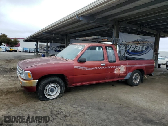 1991 Toyota Pickup DLX с VIN JT4RN93P9M5040575, выставлен на аукционе Copart как лот 58934495 с пробегом 43 376 миль миль и Списание • Salvage title. История ставок и продаж доступна на DreamBid. Изображение 1.