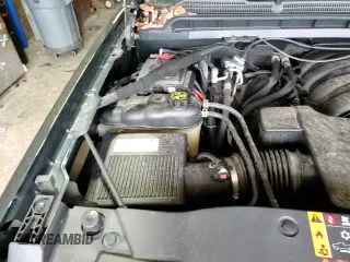 2018 Chevrolet Silverado 1500 LT z VIN 3GCUKREC2JG477920, wystawiony jako Copart lot #84194025 z przebiegiem 95 902 mil mil oraz Szkoda całkowita • Salvage title. Historia ofert i sprzedaży dostępna na DreamBid. Obrazek 13.