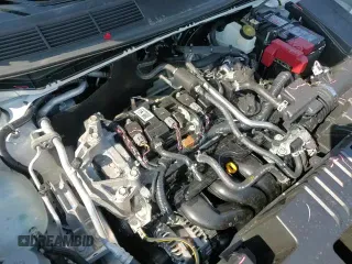 2025 Nissan Kicks SR with VIN 3N8AP6DA2SL328438, listed as a Copart auction lot 68374235 with 3,901 mi miles and Salvage title. Bid and sale history available at DreamBid. Image 16.