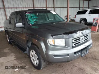 2007 Honda Ridgeline RTL z VIN 2HJYK16537H521608, wystawiony jako IAAI lot #42112626 z przebiegiem 197 076 mil mil oraz . Historia ofert i sprzedaży dostępna na DreamBid. Obrazek 1.